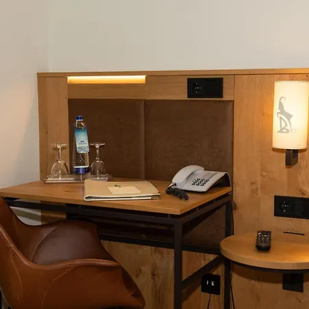 泊克麦尔酒店 3* 欧博弗莱曼