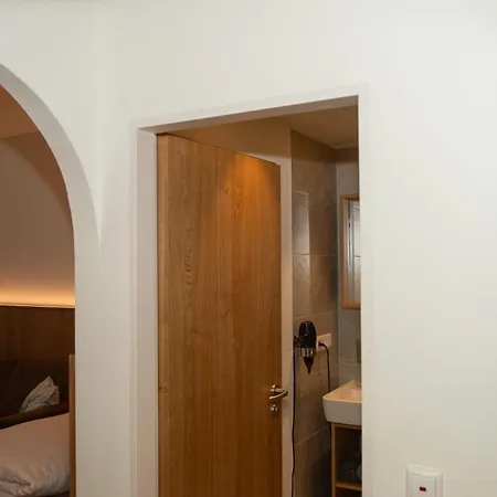 泊克麦尔酒店 3* 欧博弗莱曼