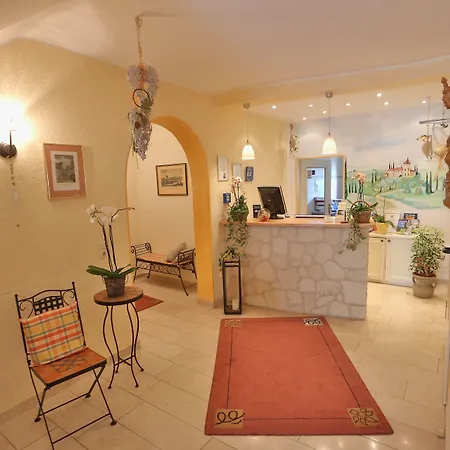 泊克麦尔酒店 酒店