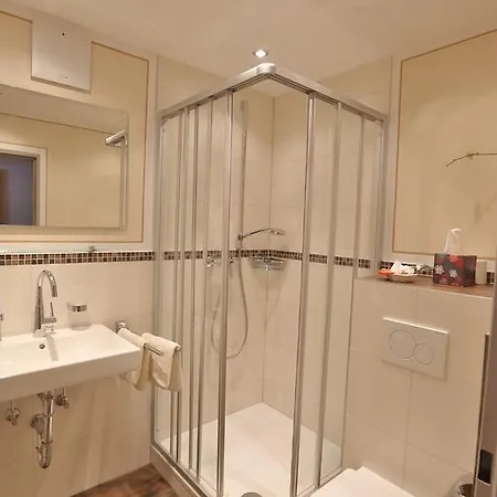 Bockmaier Szálloda Oberpframmern